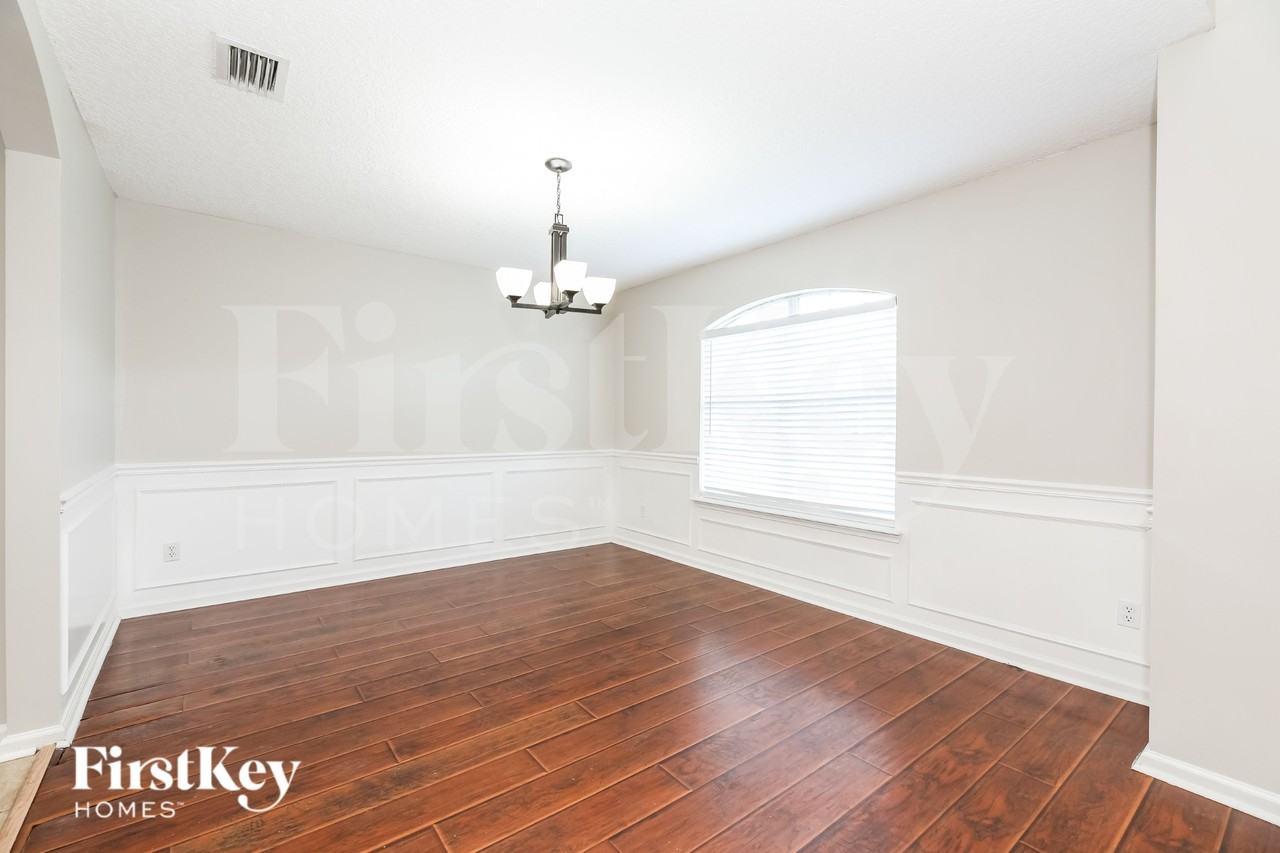 2921 Ravine Hill Dr - Photo 5 of 16