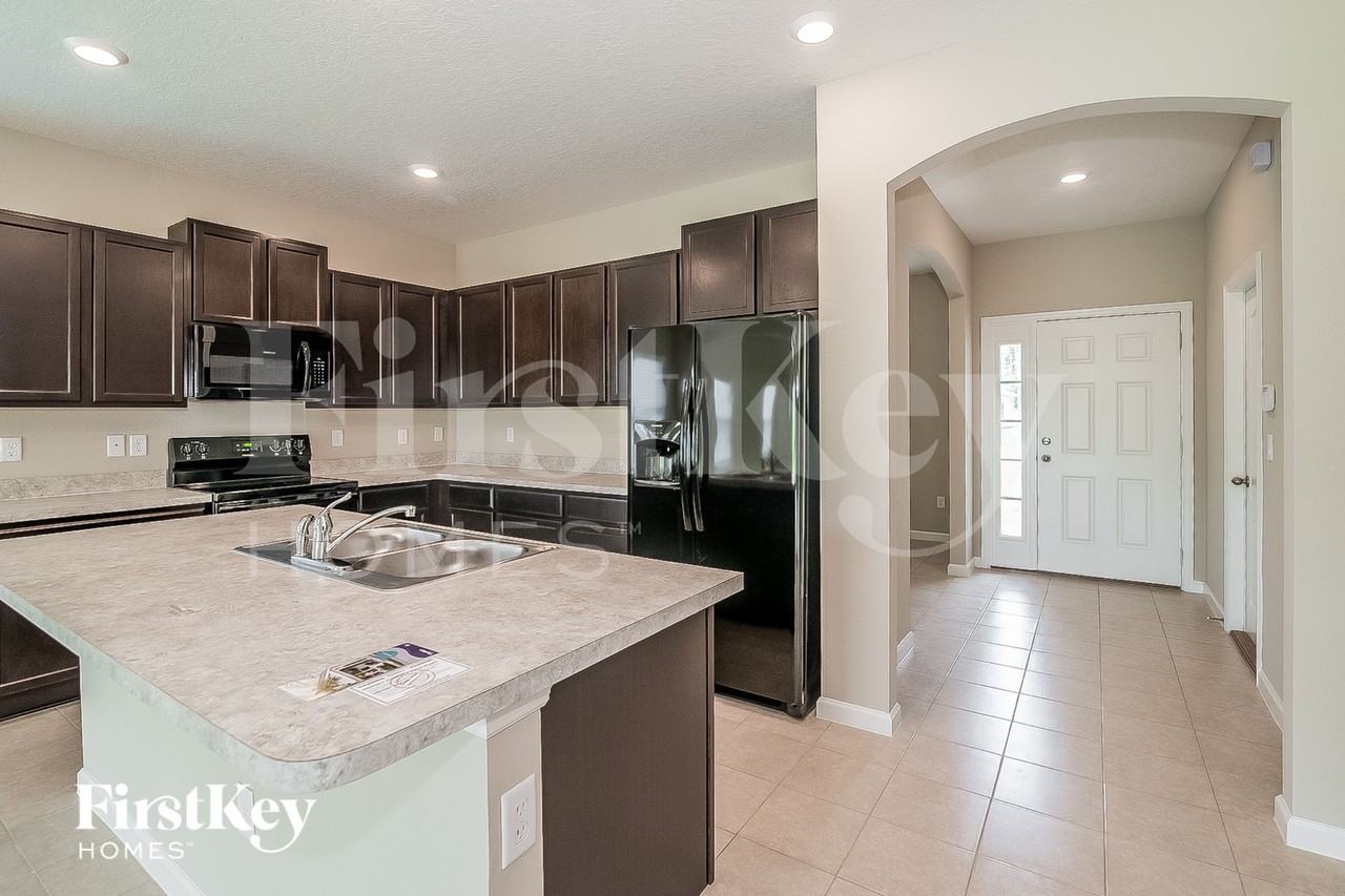 5476 Preston Bentley Dr - Photo 6 of 16