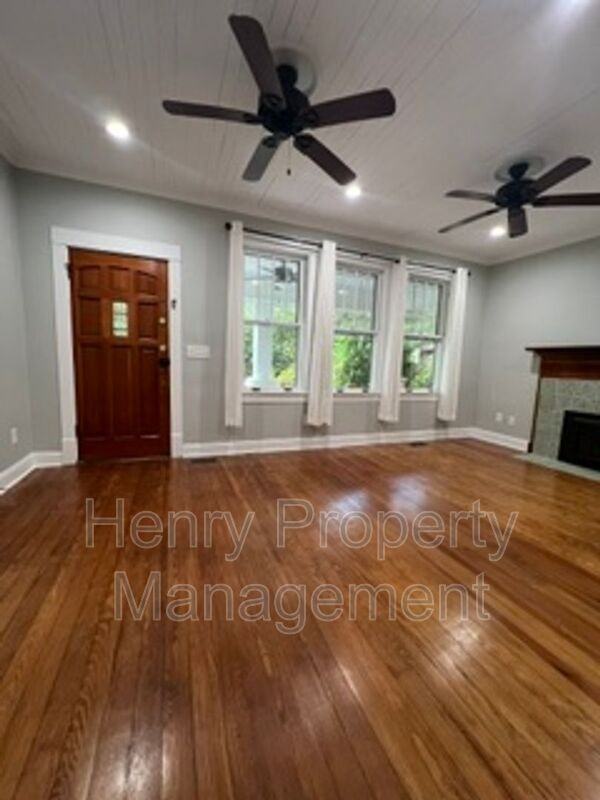 309 Williams St - Photo 5 of 32