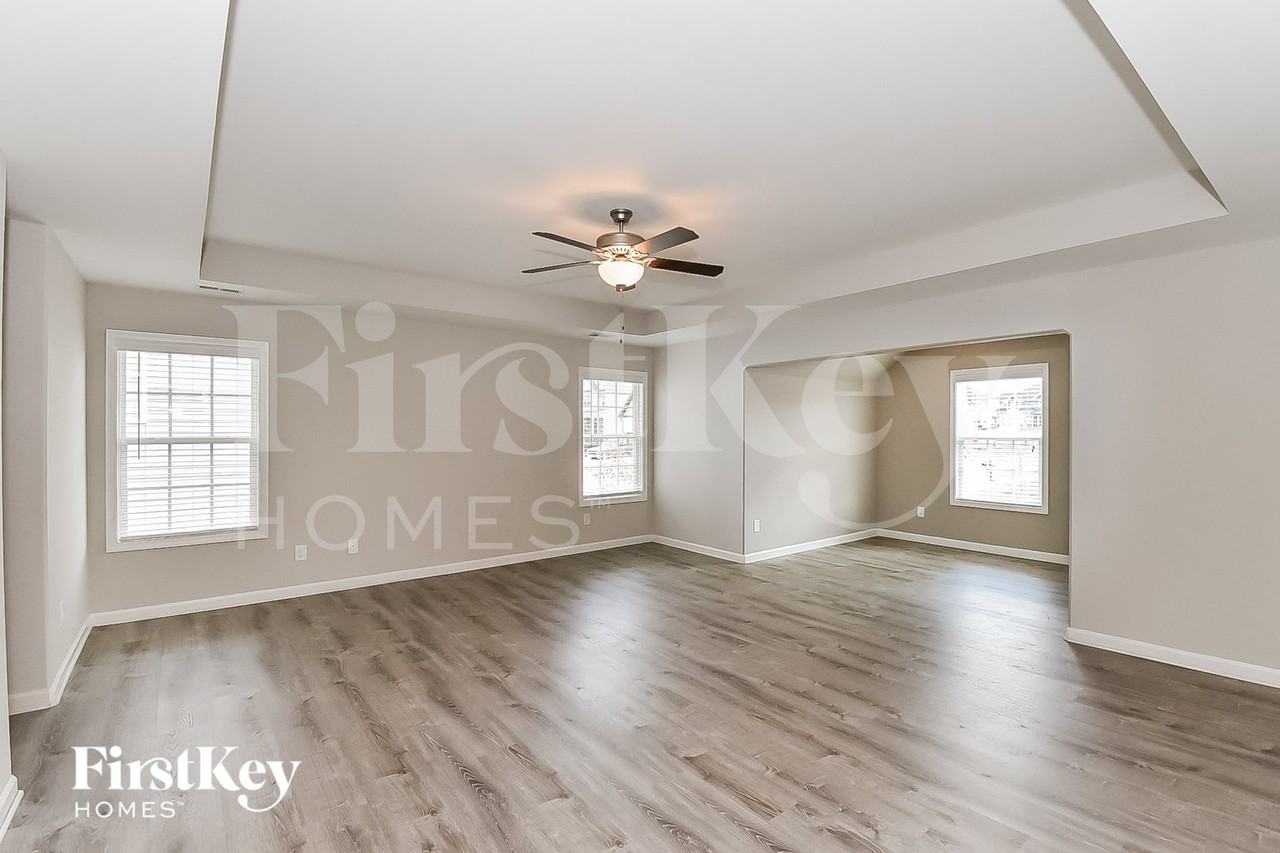 273 Cliffhaven Cir - Photo 7 of 15