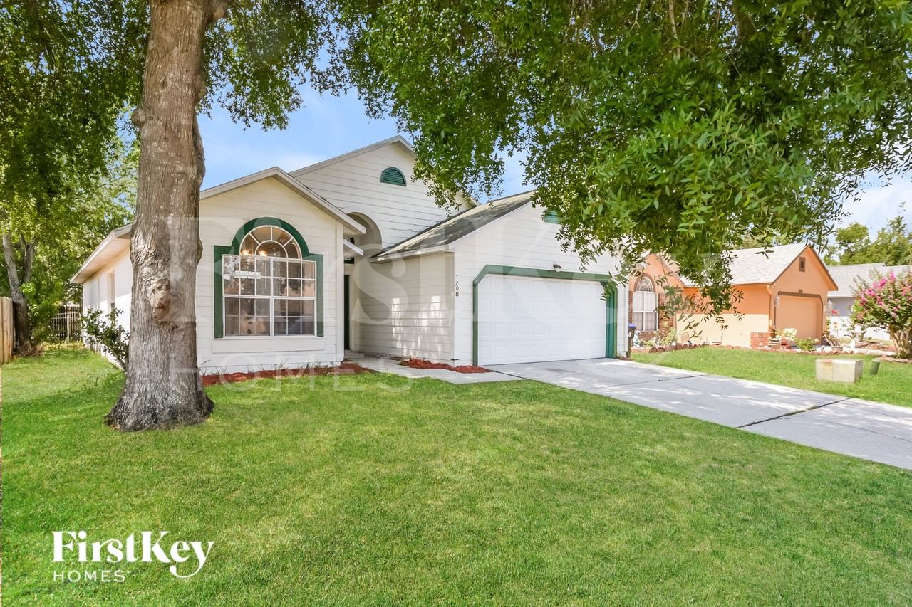 7208 Conan Ln - Photo 2 of 16