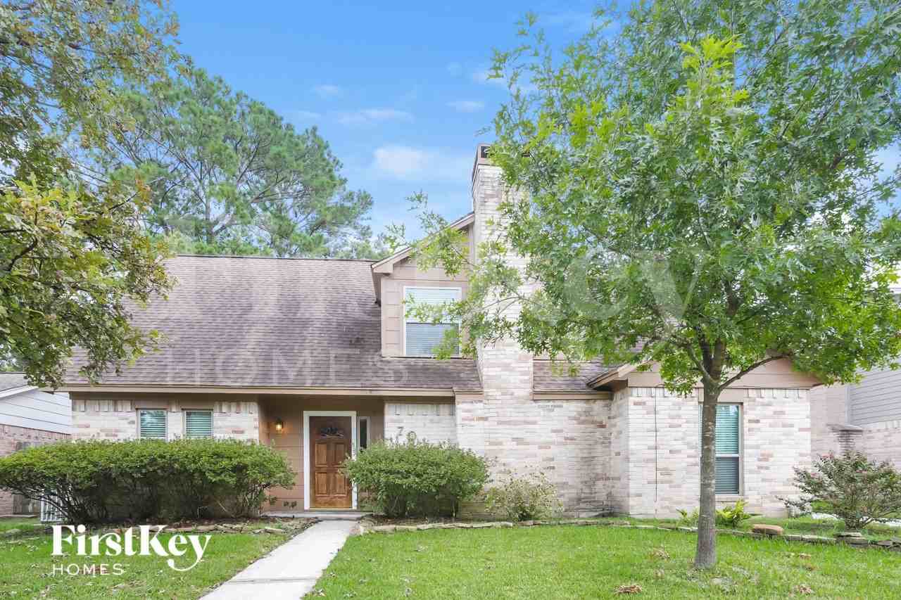 7019 Rosebrook Cir - Photo 2 of 15