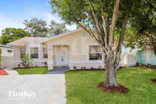 525 20th Ave N - Photo 1 of 1