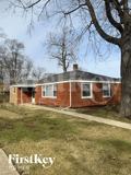 422 Granville Ave - Photo 1 of 1