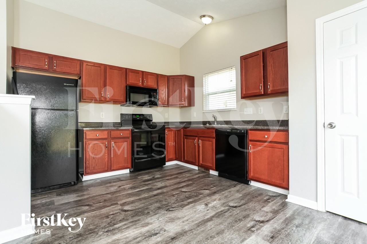 402 Red Tail Pl - Photo 6 of 15