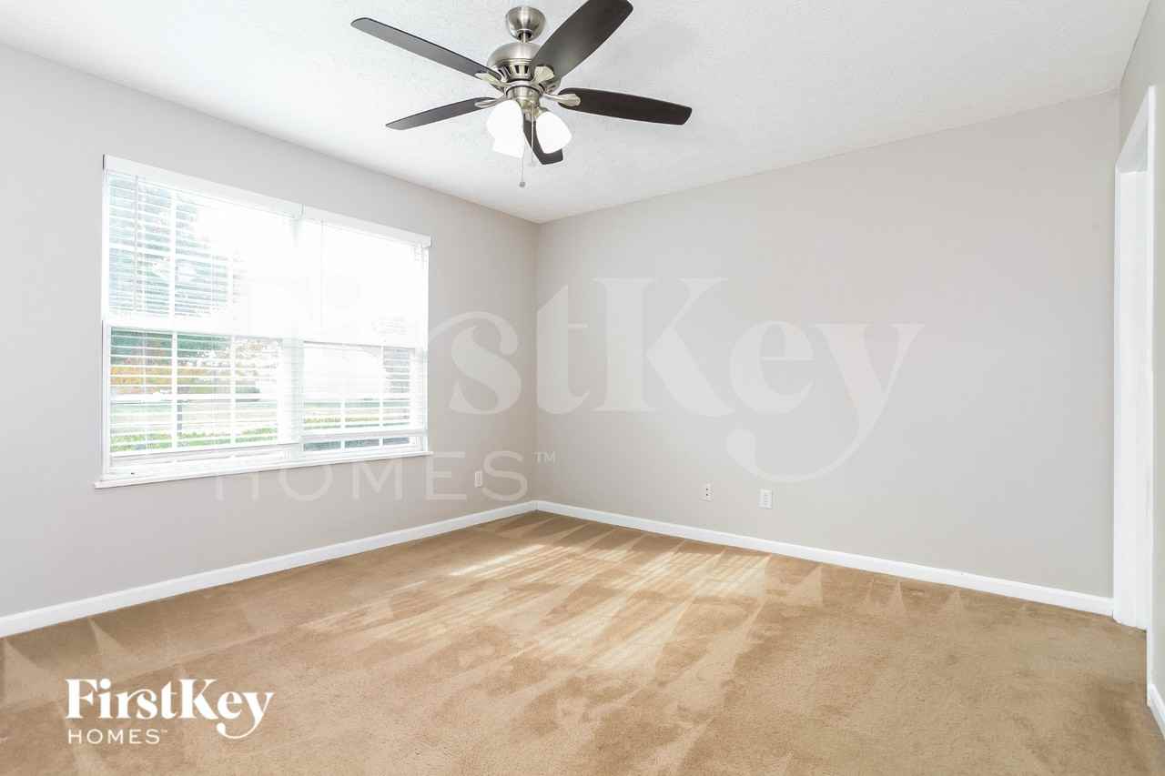 402 Red Tail Pl - Photo 7 of 15