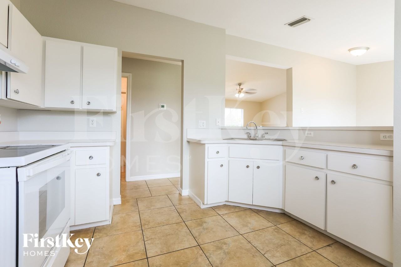 3752 Vehlin St - Photo 6 of 16