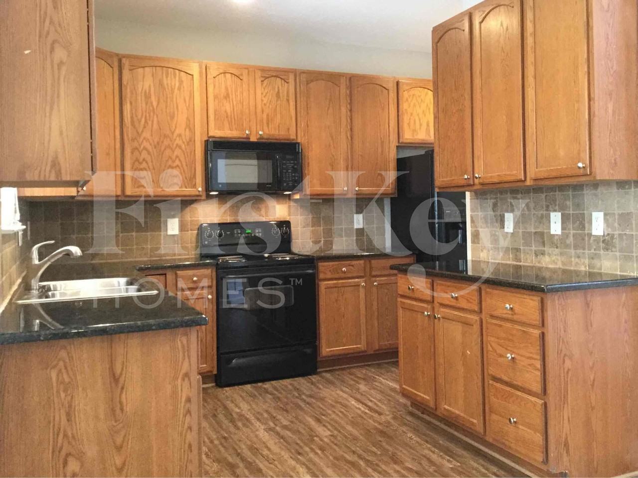 2845 Island Point Dr Nw - Photo 6 of 27