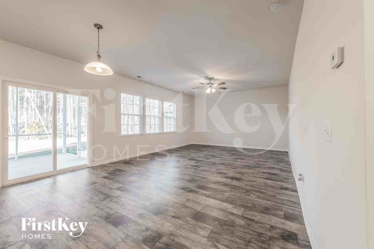 272 Witch Hazel St - Photo 7 of 18