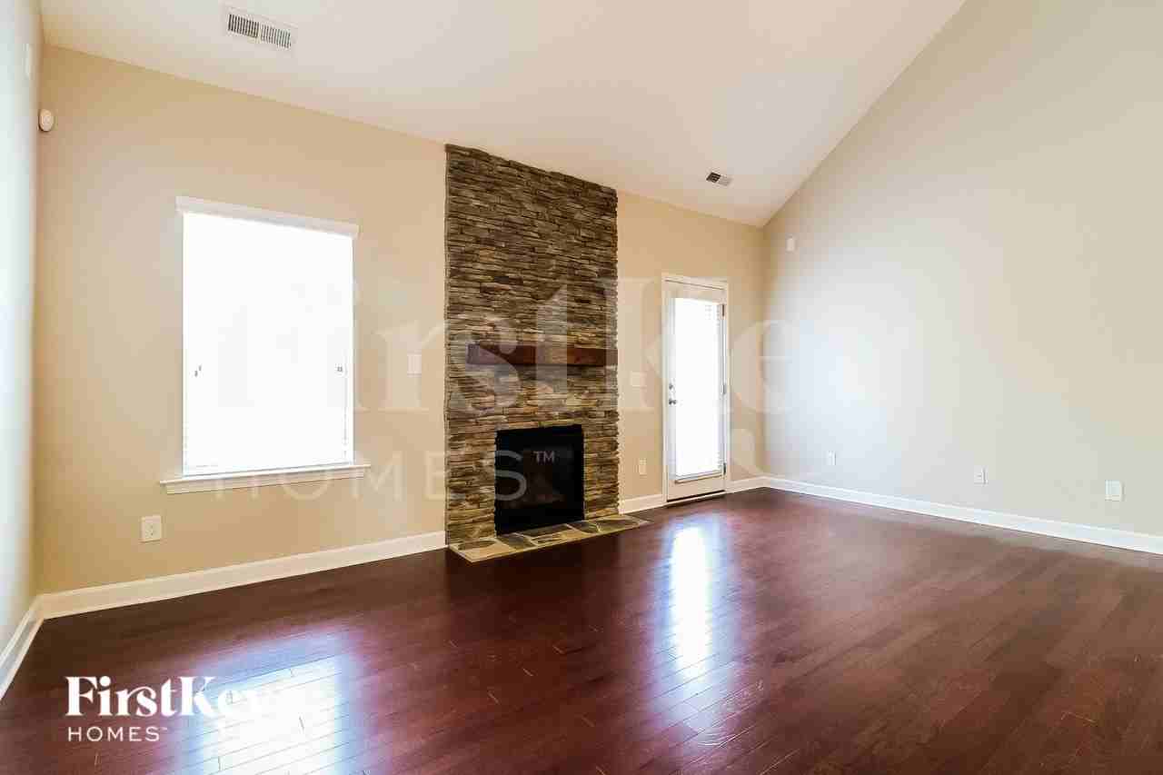271 Summerwind Plantation Dr - Photo 3 of 18