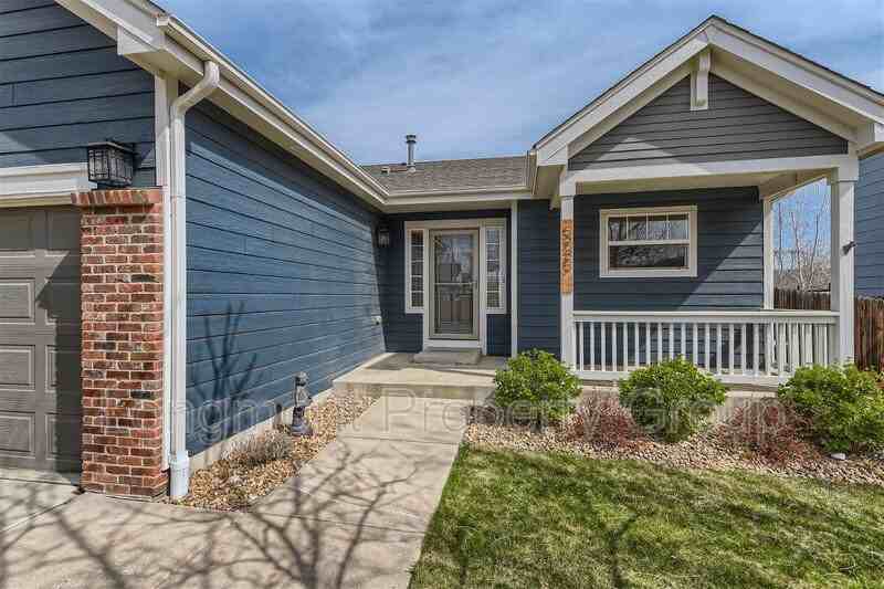 5735 Prairie Cir - Photo 2 of 23