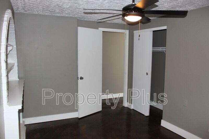 1228 S Mckemy St - Photo 7 of 15
