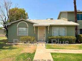 4701 N 26th Ln - Photo 1 of 1
