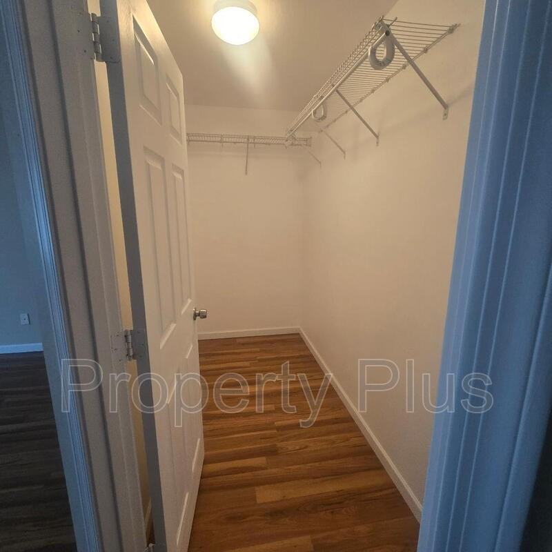3411 W Sunland Ave - Photo 5 of 11