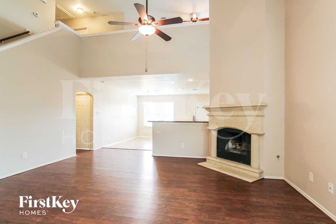 18490 Sunrise Pines Dr - Photo 3 of 19