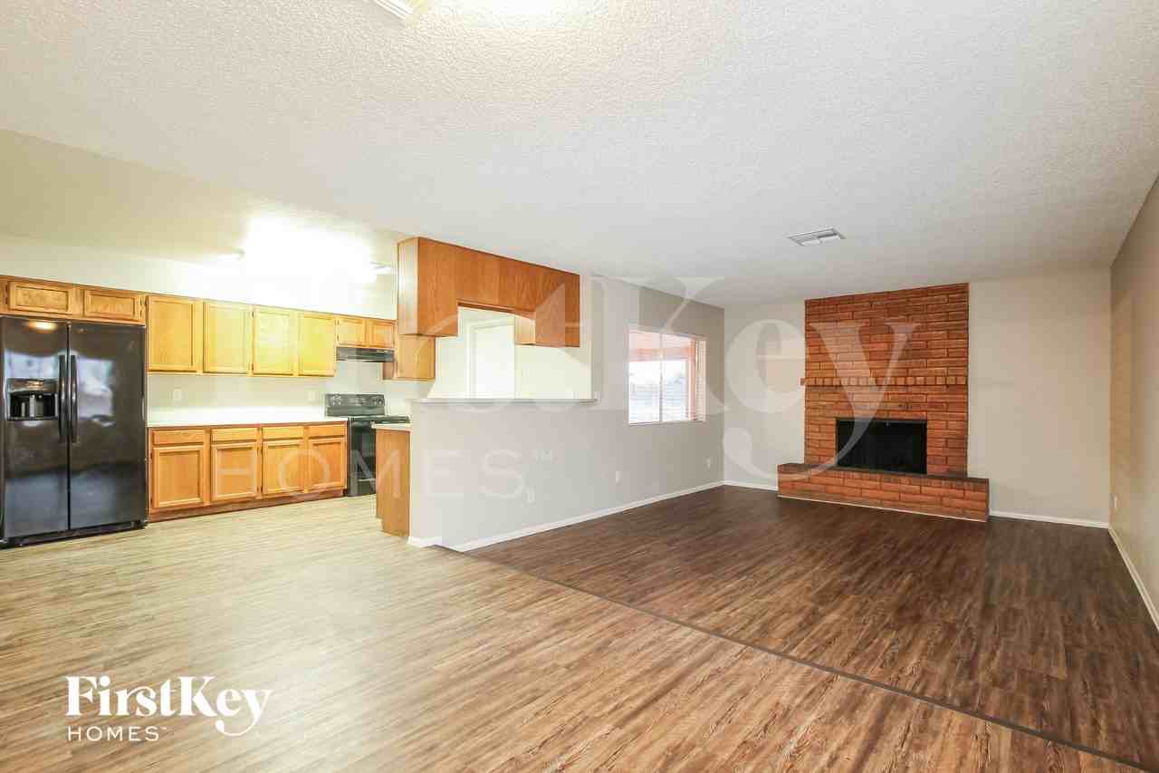 16412 N 49th Dr - Photo 7 of 16