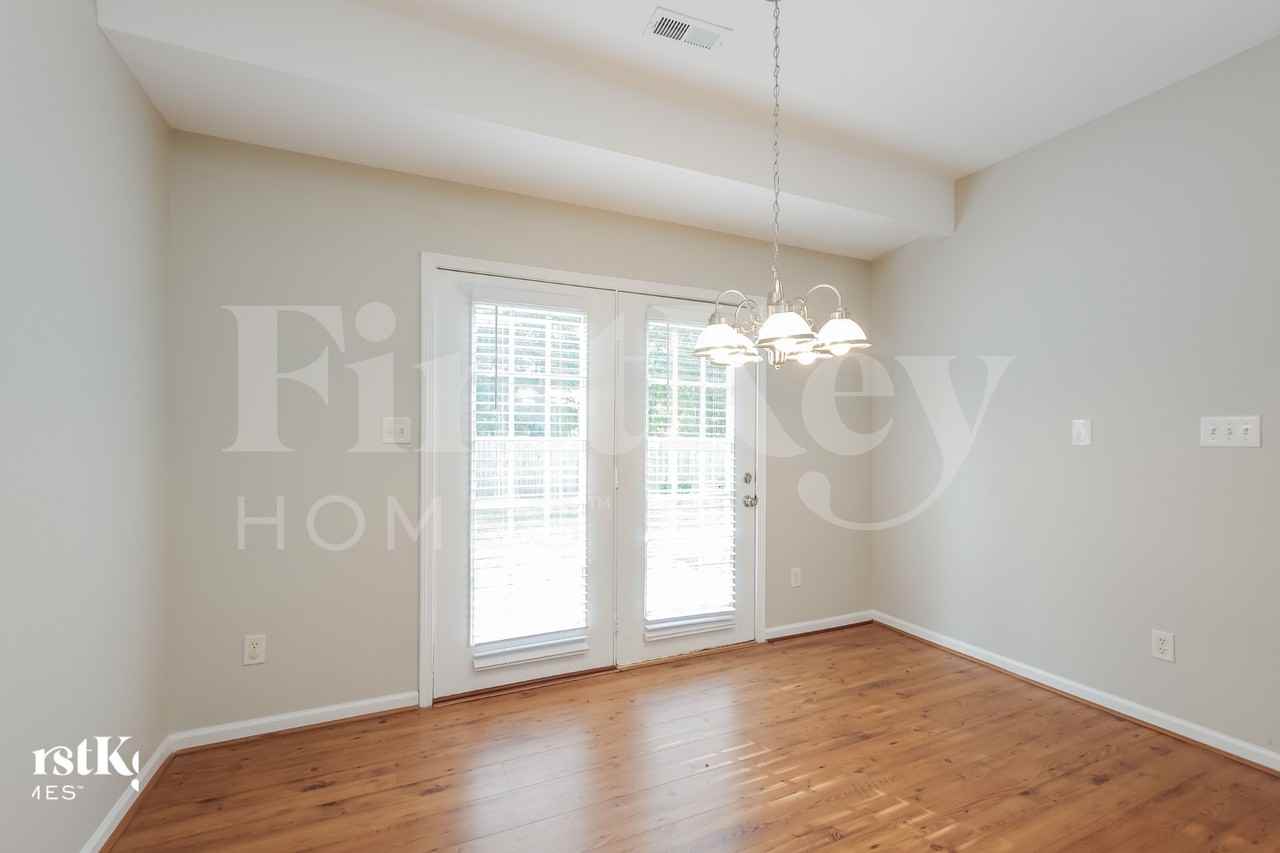 11735 Hawick Valley Ln - Photo 4 of 16