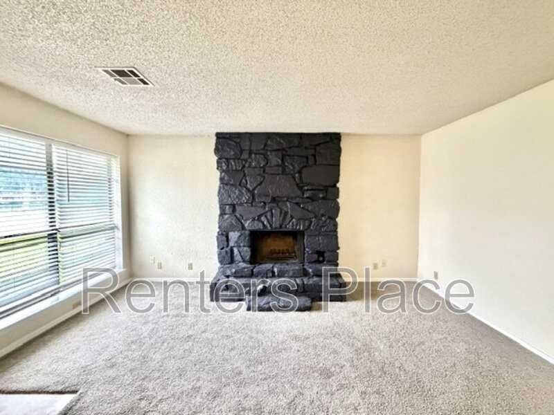 8215 N 117th East Ave - Photo 4 of 16