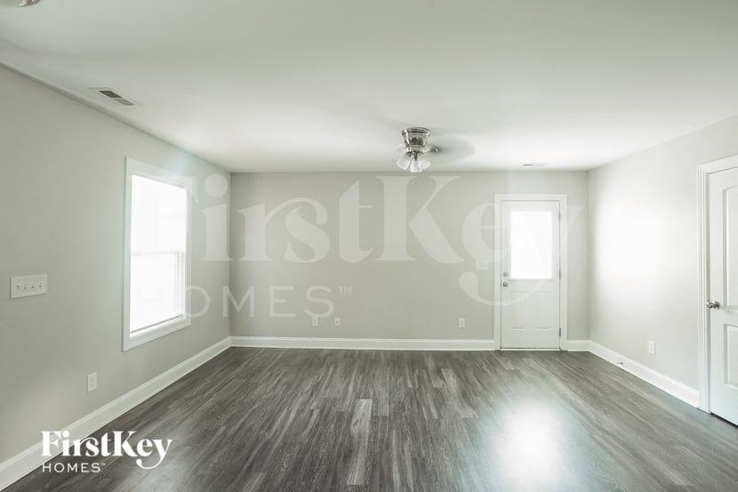 1000 Harris St - Photo 4 of 15