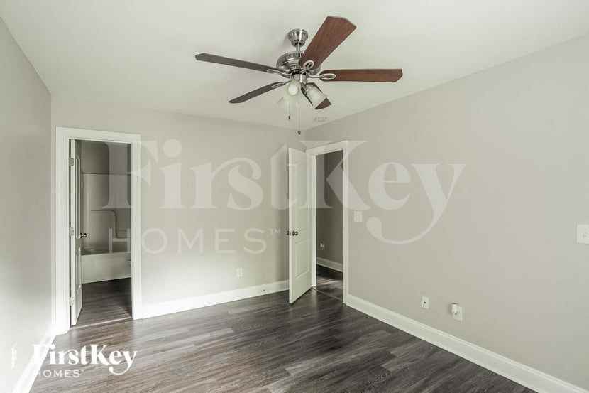1000 Harris St - Photo 7 of 15