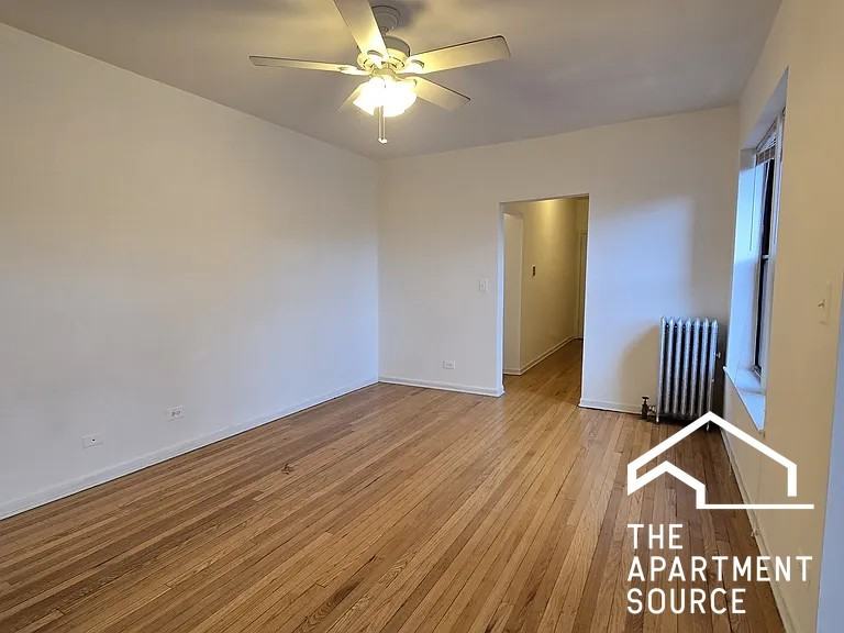 7726 N Marshfield Ave #3A - Photo 4 of 12