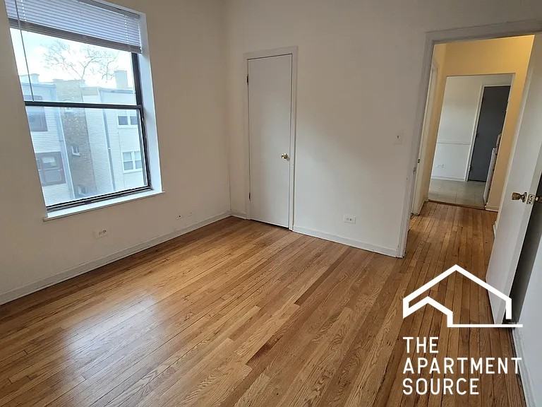 7726 N Marshfield Ave #3A - Photo 7 of 12