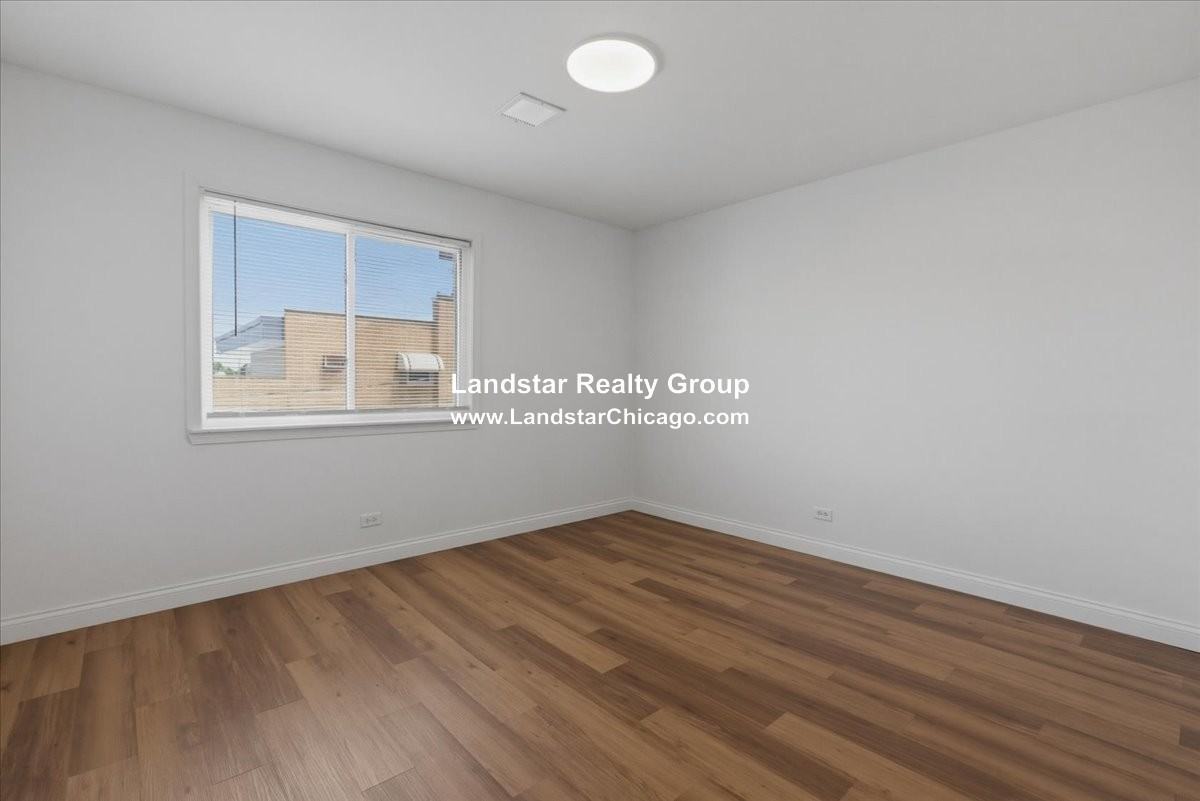 3846 25th Ave #5 - Photo 3 of 15