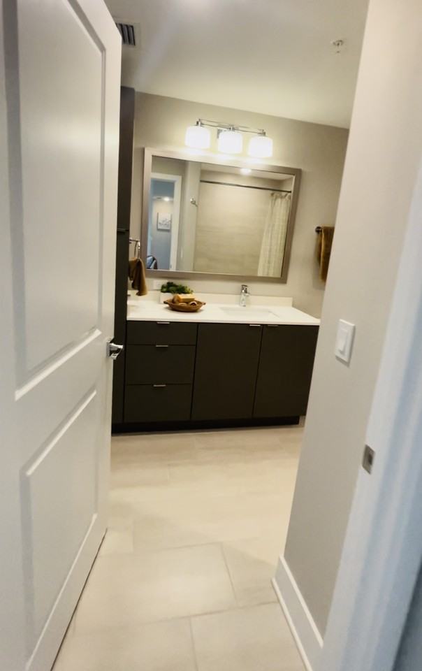 506 S 20th Ave #330 - Photo 5 of 15