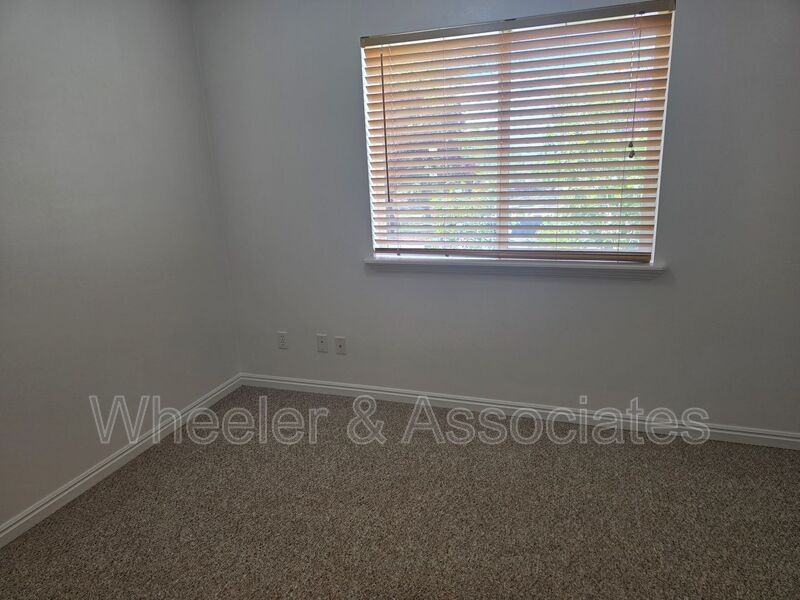 2866 Ne - Photo 7 of 13