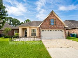 featured image of 213 Woodhaven Rd