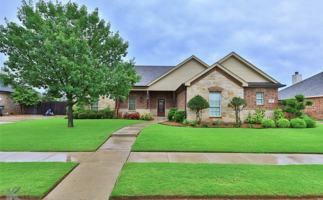 featured image of 525 Marlin Dr