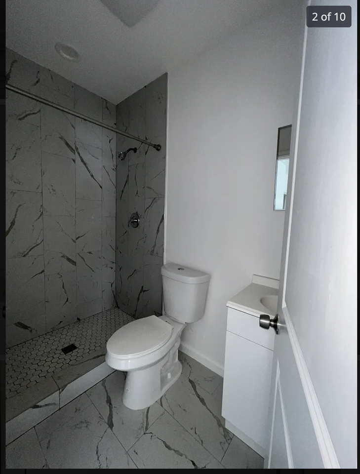 18617 Community St #1 - Photo 4 of 4