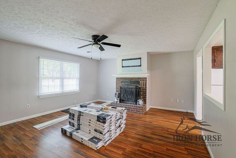 229A N Burson Ave - Photo 5 of 24