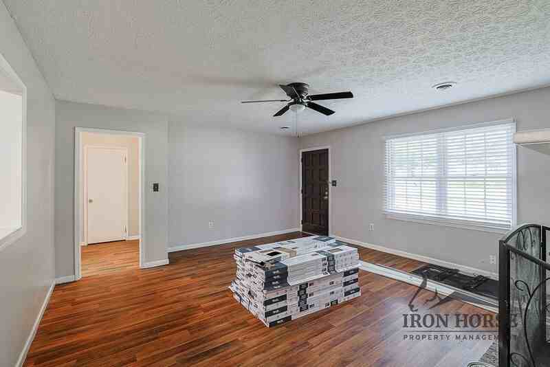229A N Burson Ave - Photo 6 of 24
