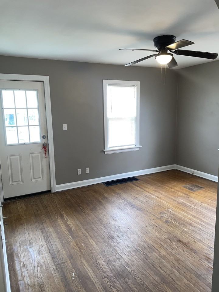 1255 Shadyside Ave Sw - Photo 4 of 8