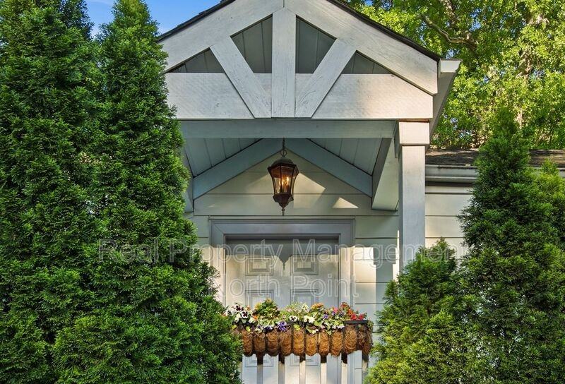 1189 Atlantic Dr Nw - Photo 3 of 41