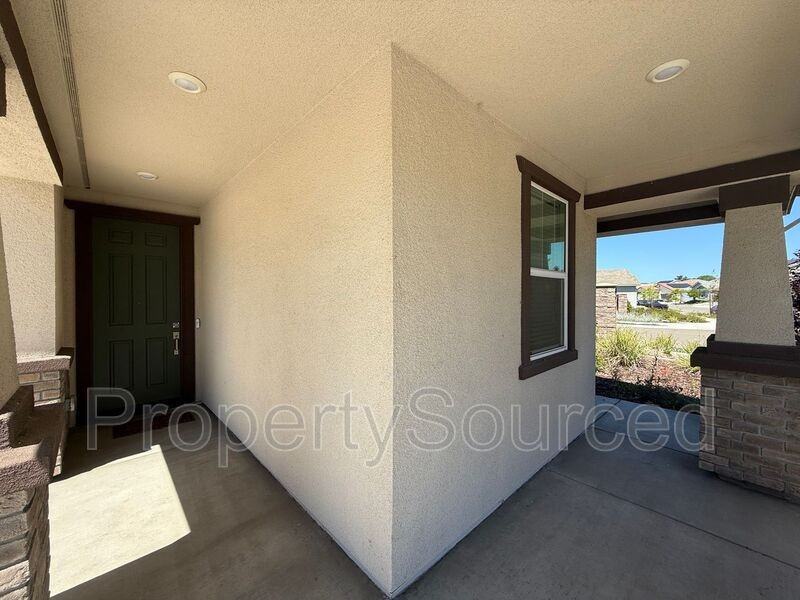 15601 Sierra Mar Rd - Photo 4 of 47