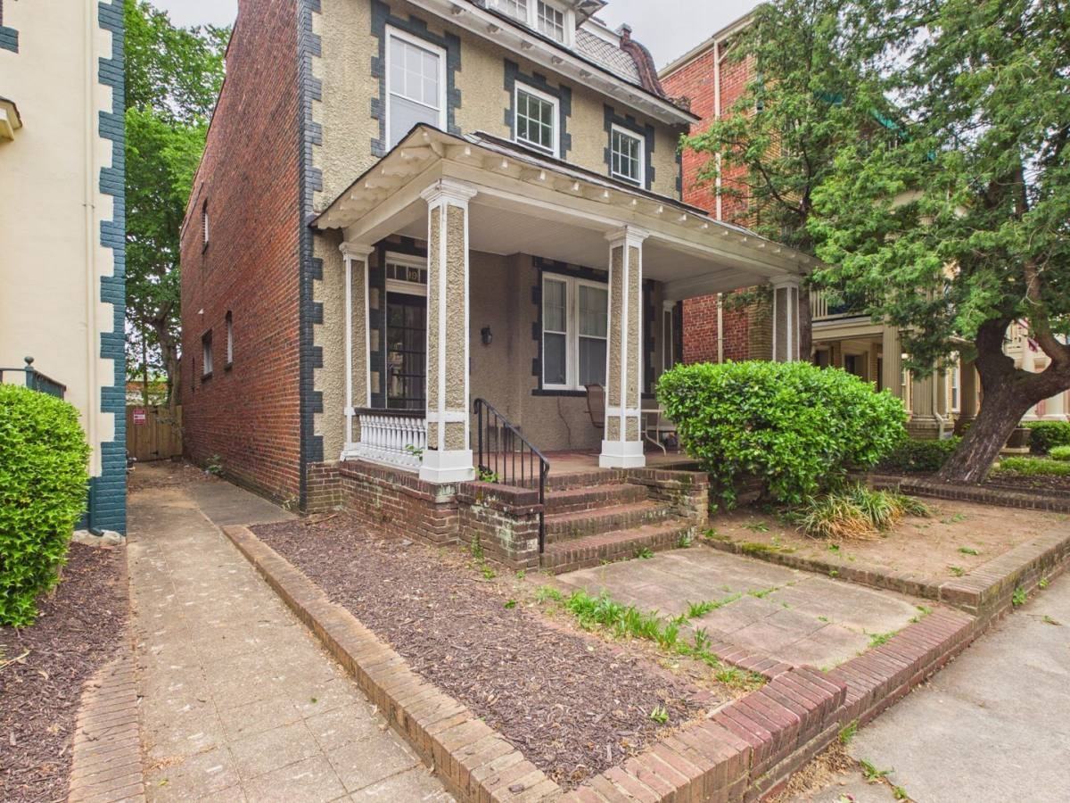 19 S Arthur Ashe Blvd #3