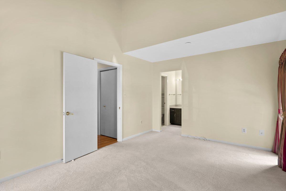 1469 Casino Cir - Photo 3 of 29