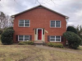 featured image of 9757 Hagel Cir
