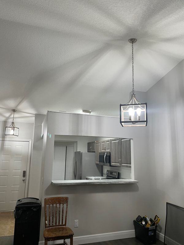 2510 King Oak Cir - Photo 3 of 4