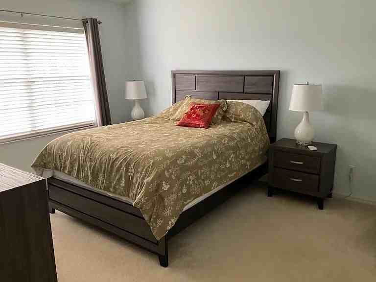 819 Montrose Dr ##202 - Photo 5 of 16