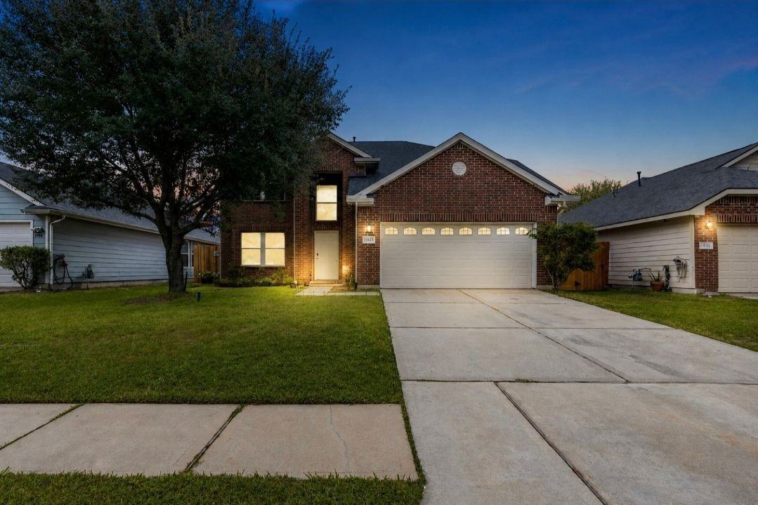 11430 Moonlight Ridge Dr - Photo 4 of 15