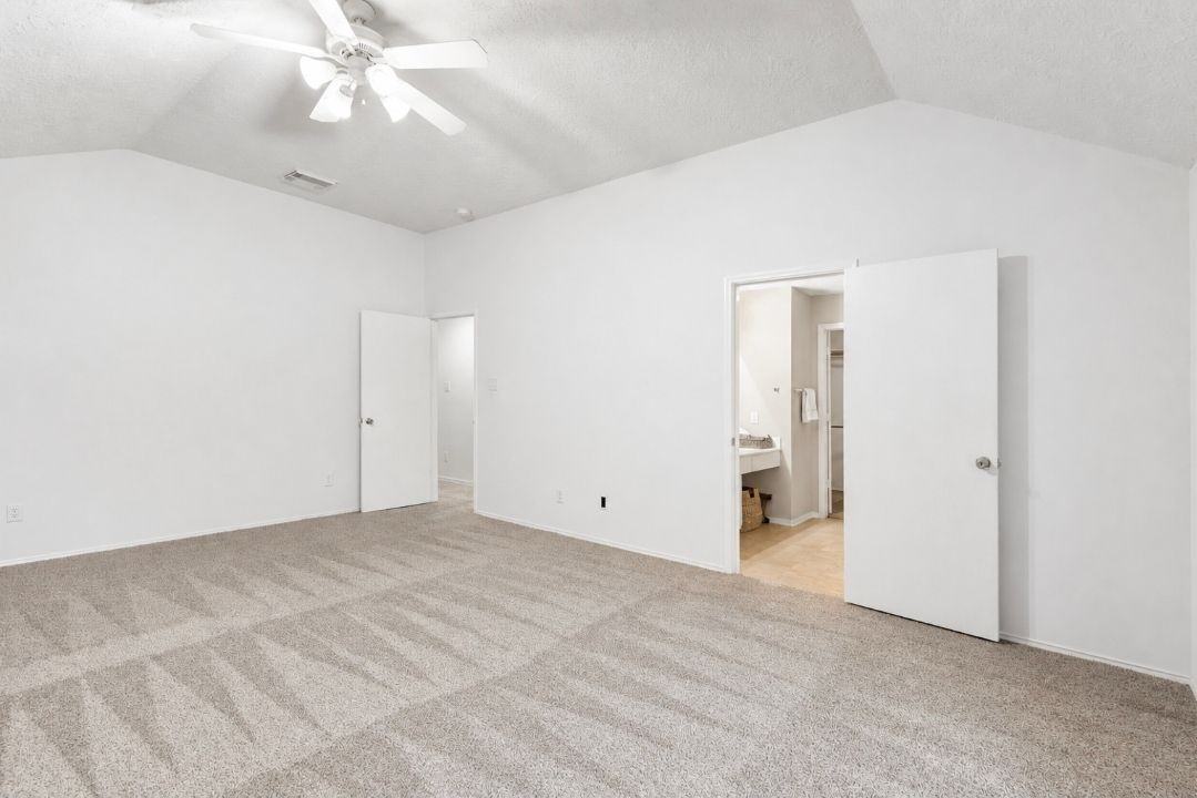 11430 Moonlight Ridge Dr - Photo 7 of 15