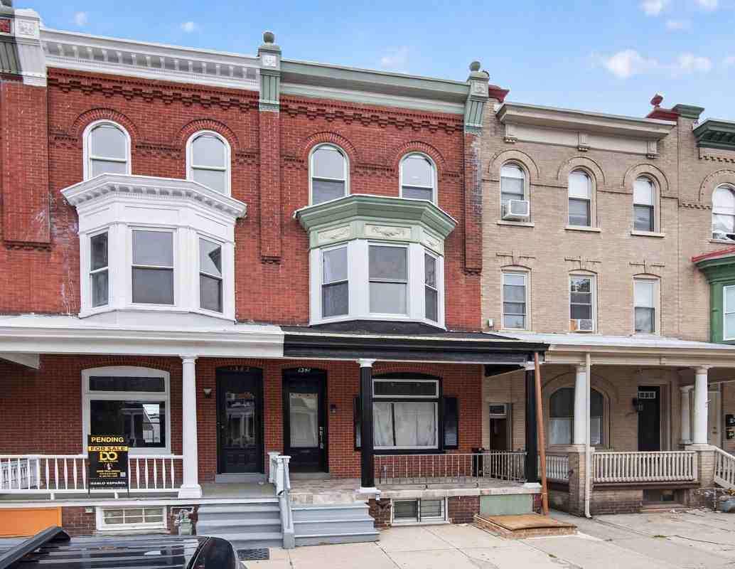 1341 Chew St - Photo 3 of 31