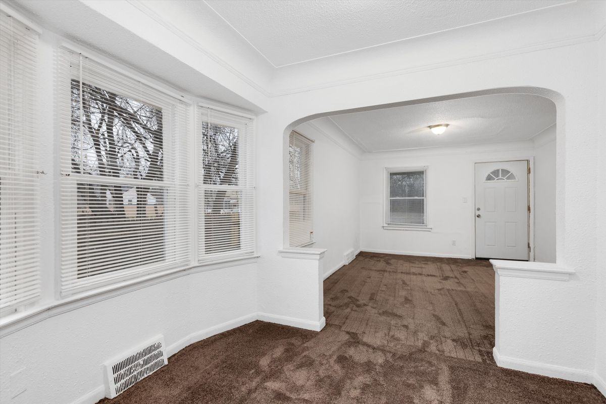 12244 Woodmont Ave - Photo 4 of 12