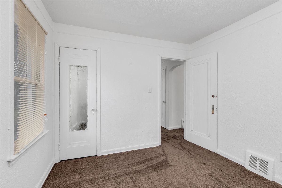 12244 Woodmont Ave - Photo 6 of 12