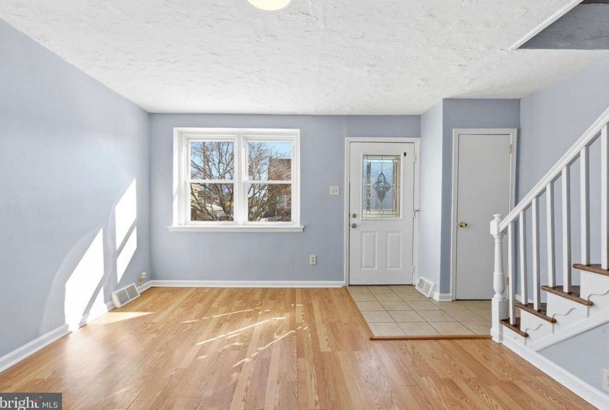 6266 Marsden St ##A - Photo 4 of 18