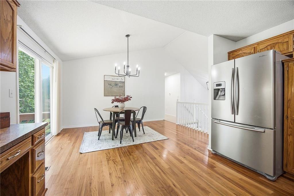 15209 Lamar Ave - Photo 6 of 18