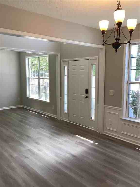 550 Ashland Pkwy - Photo 5 of 33